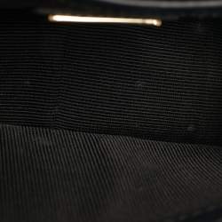 Pre Owned حقيبة كروسبودي فورلا ميتروبوليس صغيرة مضغوطة من الجلد الأسود المنسوج