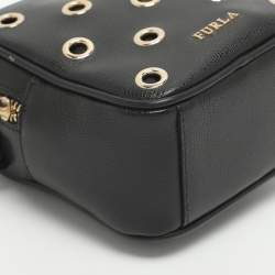 Pre Owned حقيبة كروس فورلا Eyelet جلد سوداء