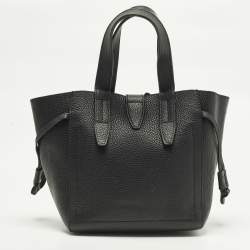 مملوكة مسبقًا حقيبة يد فورلا نيت ميني جلد أسود