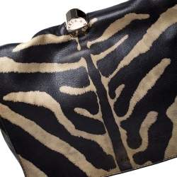 Pre Owned حقيبة كتف فورلا قلاب جلد طباعة زيبرا سوداء