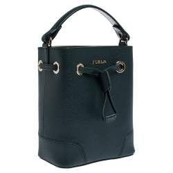 Pre Owned Furla Green Leather Stacy Drawstring Crossbody Bag