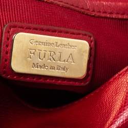 Pre Owned Furla Red Leather Mini Metropolis Chain Crossbody Bag
