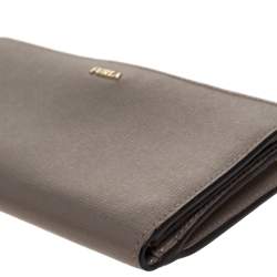 Pre Owned Furla Grey Leather Zipped Continental Wallet