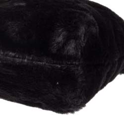 مملوكة مسبقًا حقيبة فورلا "كاوس" باكيت فرو صناعي أسود 