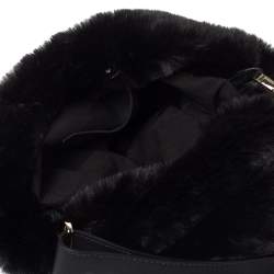 مملوكة مسبقًا حقيبة فورلا "كاوس" باكيت فرو صناعي أسود 