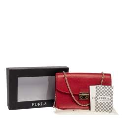 Pre Owned Furla Red Leather Mini Metropolis Chain Crossbody Bag