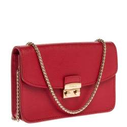 Pre Owned Furla Red Leather Mini Metropolis Chain Crossbody Bag