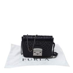 مملوكة مسبقًا حقيبة كروس فورلا "ميني متروبوليس" جلد قصات ليزر أسود و مرصعة عقيق يماني