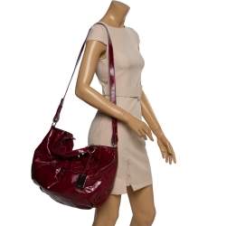 Pre Owned Furla Dark Magenta Patent Leather Ninfea Shoulder Bag
