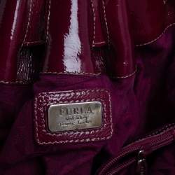 Pre Owned Furla Dark Magenta Patent Leather Ninfea Shoulder Bag