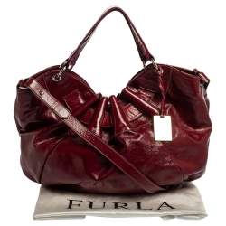 Pre Owned Furla Dark Magenta Patent Leather Ninfea Shoulder Bag