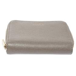 Pre Owned Furla Grey Leather Zip Around  Wallet
