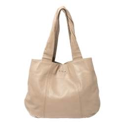 Pre Owned حقيبة كتف فورلا فيونكة جلد بيج 