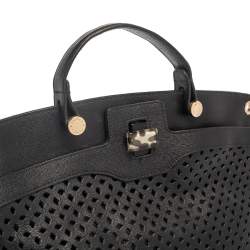 Pre Owned حقيبة فندي بايبر جلد أسود مثقب بيد علوية