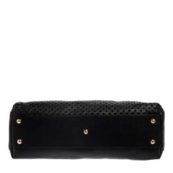 Pre Owned حقيبة فندي بايبر جلد أسود مثقب بيد علوية