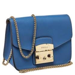 Pre Owned Furla Blue Leather Mini Metropolis Chain Crossbody Bag