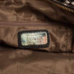 مملوكة مسبقًا حقيبة ساتشل فورلا بيبر كيرتيلا صغيرة جلد نقش ثعبان رمادي- أسود