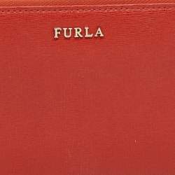 Pre Owned Furla Orange Leather Zip Around Wallet