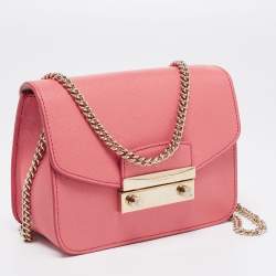مملوكة مسبقًا Furla Coral Pink Saffiano Leather Mini Metropolis Chain Shoulder Bag