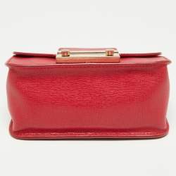 Pre Owned حقيبة كروس فورلا ميتروبولس جلد حمراء بسلسلة صغيرة