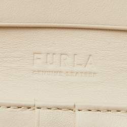 Pre Owned Furla Cream Ostrich Embossed Leather Continental Wallet