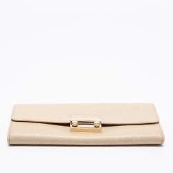 Pre Owned Furla Beige Leather Pushlock Flap Continental Wallet