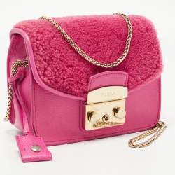 Pre Owned Furla Pink Leather and Shearling Effect Mini Metropolis Chain Crossbody Bag