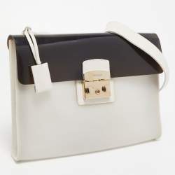 Pre Owned Furla White/Black Rubber and Leather Flap Pushlock Shoulder Bag