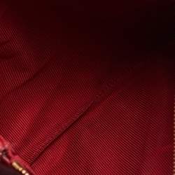 Pre Owned Furla Red Leather Zip Crossbody Bag