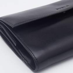 Pre Owned Furla Black Glossy Leather Logo Trifold Compact Wallet 