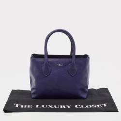 Pre Owned Furla Blue Leather Middle Zip Tote