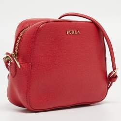 Pre Owned Furla Red Leather Lilli Camera Crossbody Bag