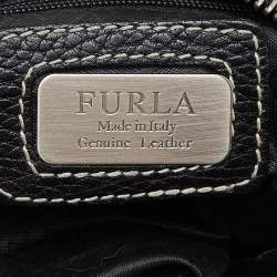 مملوكة مسبقًا Furla Black Leather Buckle Satchel