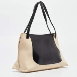 Pre Owned Furla Black/Cream Leather Bag