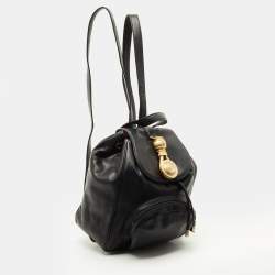 مملوكة مسبقًا حقيبة ظهر جيانفرانكو فيري جلد سوداء صغيرة برباط