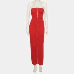 مملوكة مسبقًا فستان جياني فيرساتشي أحمر كريب سترابلس طويل مقاس صغير جداً.