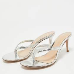 Pre Owned Gianvito Rossi Silver Patent Leather Calypso Thong Sandals Size 38.5