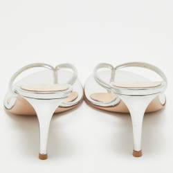 Pre Owned Gianvito Rossi Silver Patent Leather Calypso Thong Sandals Size 38.5