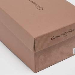 Pre Owned Gianvito Rossi Silver Patent Leather Calypso Thong Sandals Size 37.5