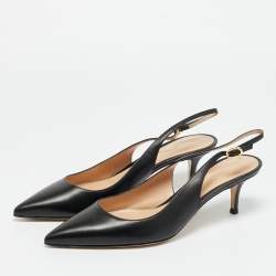 Pre Owned حذاء بكعب عالي جيانفيتو روسي قماش بني لامع بشريط سليب باك مقاس 39