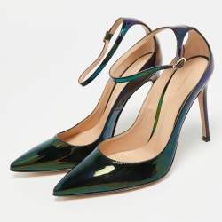 مملوكة مسبقًا Gianvito Rossi Size 37.5 Black Iridescent Leather Stiletto Pumps