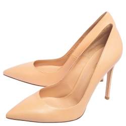 Pre Owned Gianvito Rossi Beige Leather Pointed Toe Pumps Size 38.5