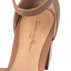 Pre Owned Gianvito Rossi Black/Beige Leather Pointed Toe Ankle Cuff Pumps Size 39