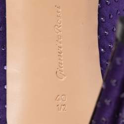 Pre Owned Gianvito Rossi Purple Satin Embellished Round Toe Pumps Size 40.5