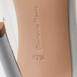 Pre Owned Gianvito Rossi White Leather and PVC Plexi Pumps Size 37.5