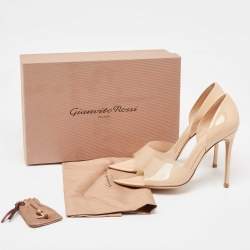 Pre Owned Gianvito Rossi Beige PVC and Patent Leather Bree Pumps Size 40