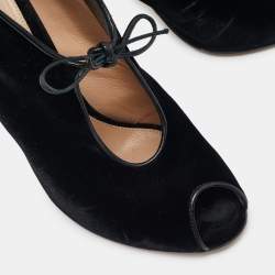 Pre Owned Gianvito Rossi Black Velvet Open Toe Booties Size 38.5