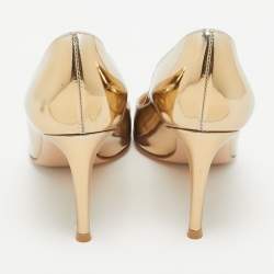 Gianvito Rossi Gold Leather Gianvito Pumps Size 35