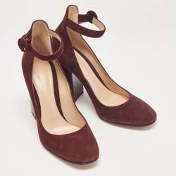 Gianvito Rossi Burgundy Suede Mary Jane Pumps 38.5