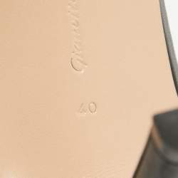 Pre Owned Gianvito Rossi Black Leather Portofino Ankle Strap Sandals Size 40